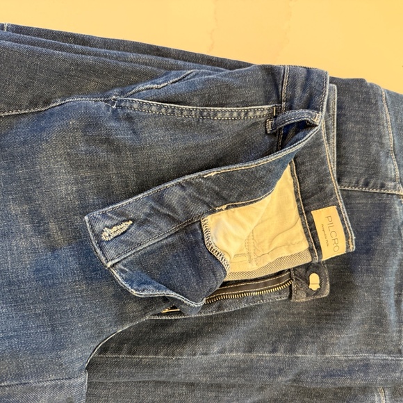 Pilcro Full Curve High Rise Barrel Denim - Picture 4 of 9